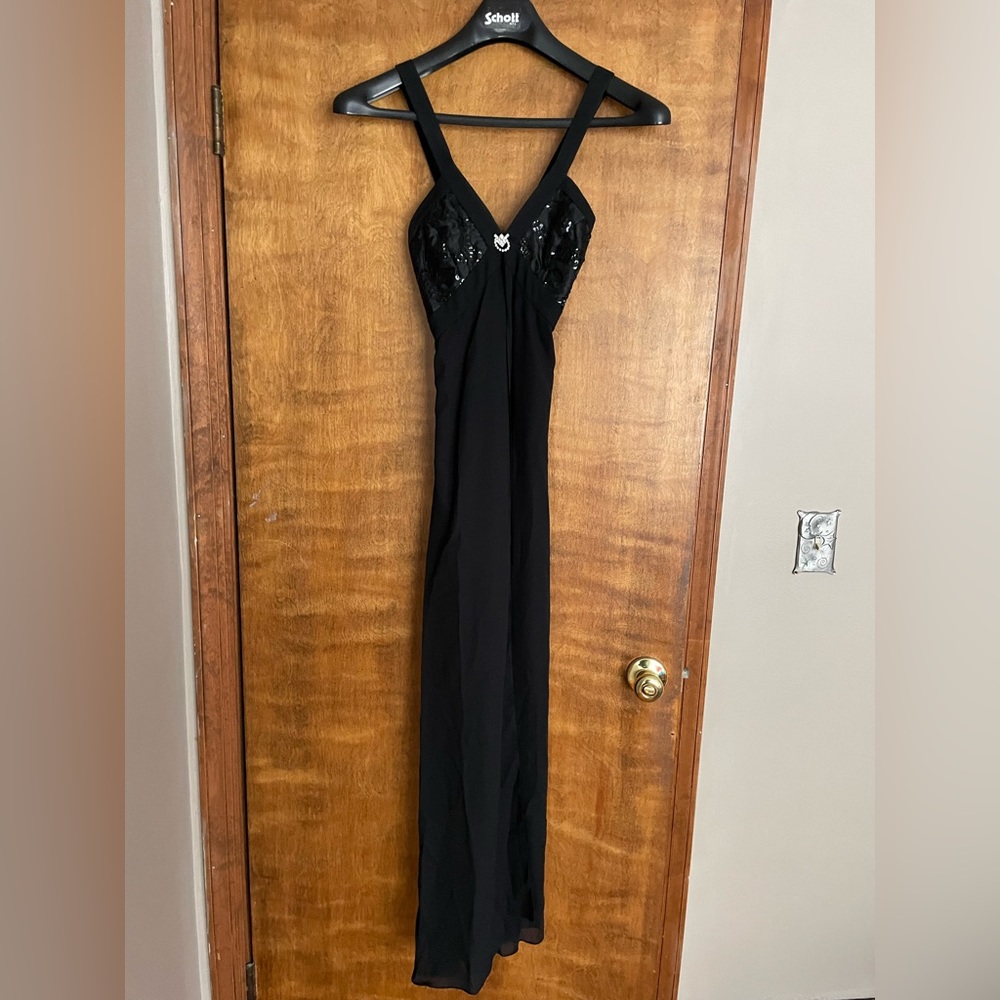 Excellent condition high low dress. 90’s vintage made in USA.